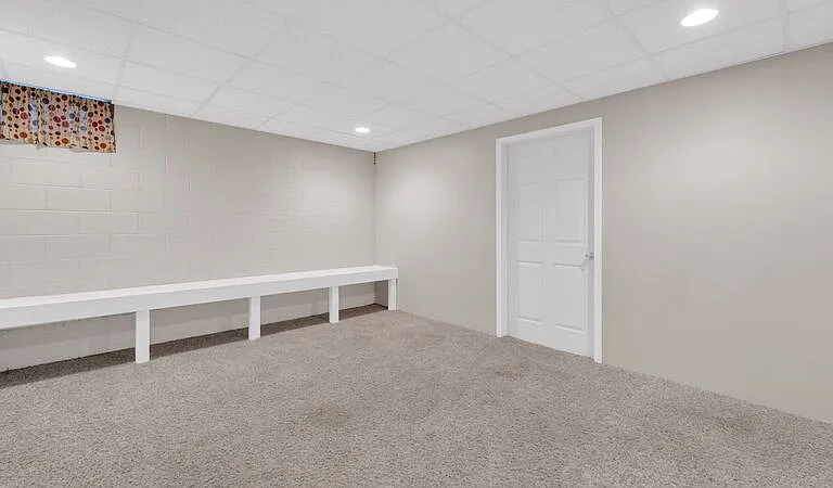 167 Carriage Pl — Photo 32