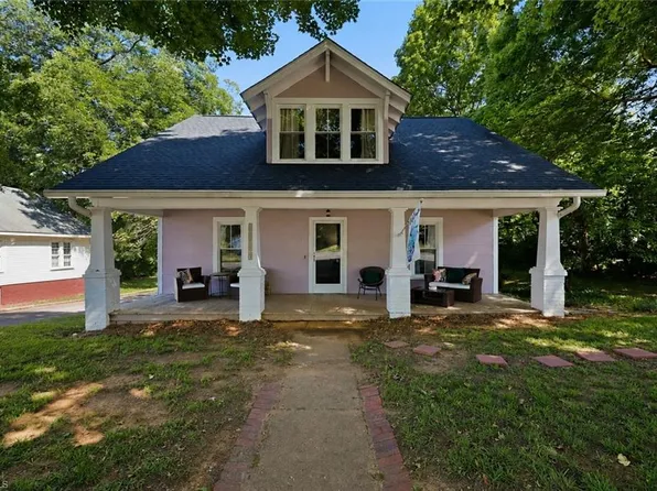 4122 S State Highway 62, Burlington, NC 27215