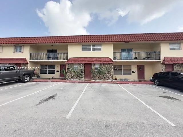 6631 SW 41st Pl #43