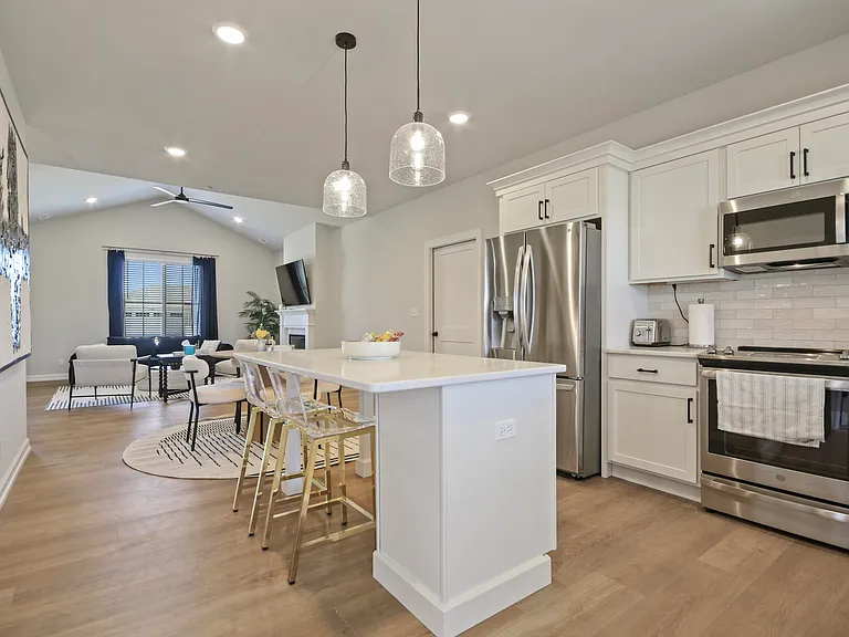 2335 N Traveller Dr — Photo 13