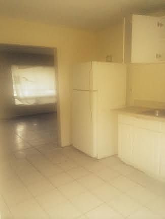 5th image of 2871 NW 6th Ct