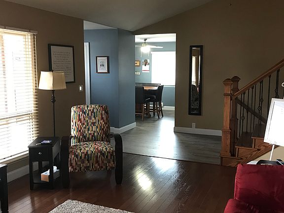 5th image of 2928 Willow St