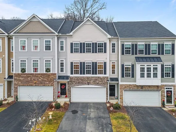 24 Remington Dr, Washington, PA 15301