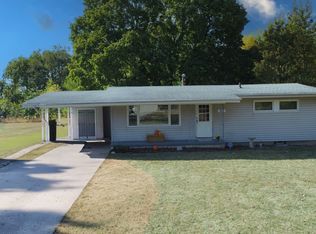 316 N Hartwell St, Gilman, IL 60938