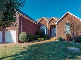 6006 Quincy Ct, La Vergne, TN 37086