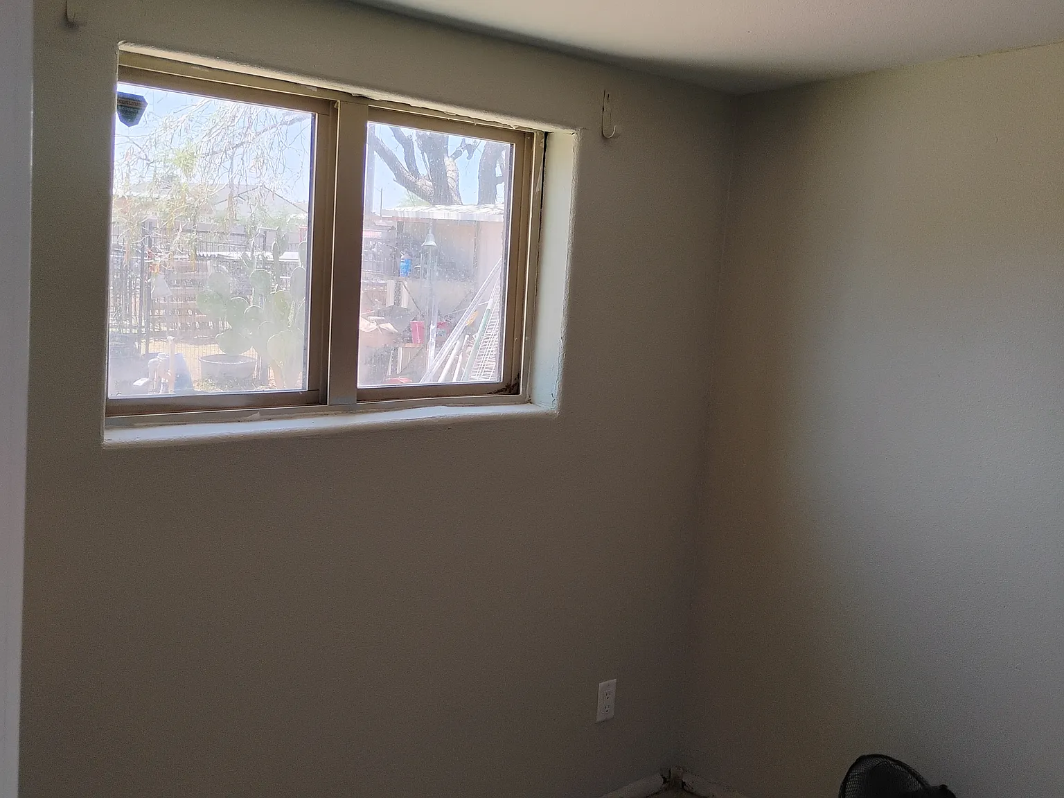 3 bed, 1400 sqft, $1,900 — Photo 4