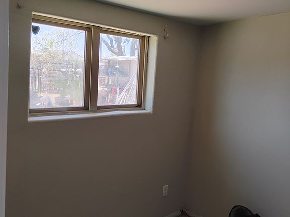 4th image of 21655 W Harding St #1