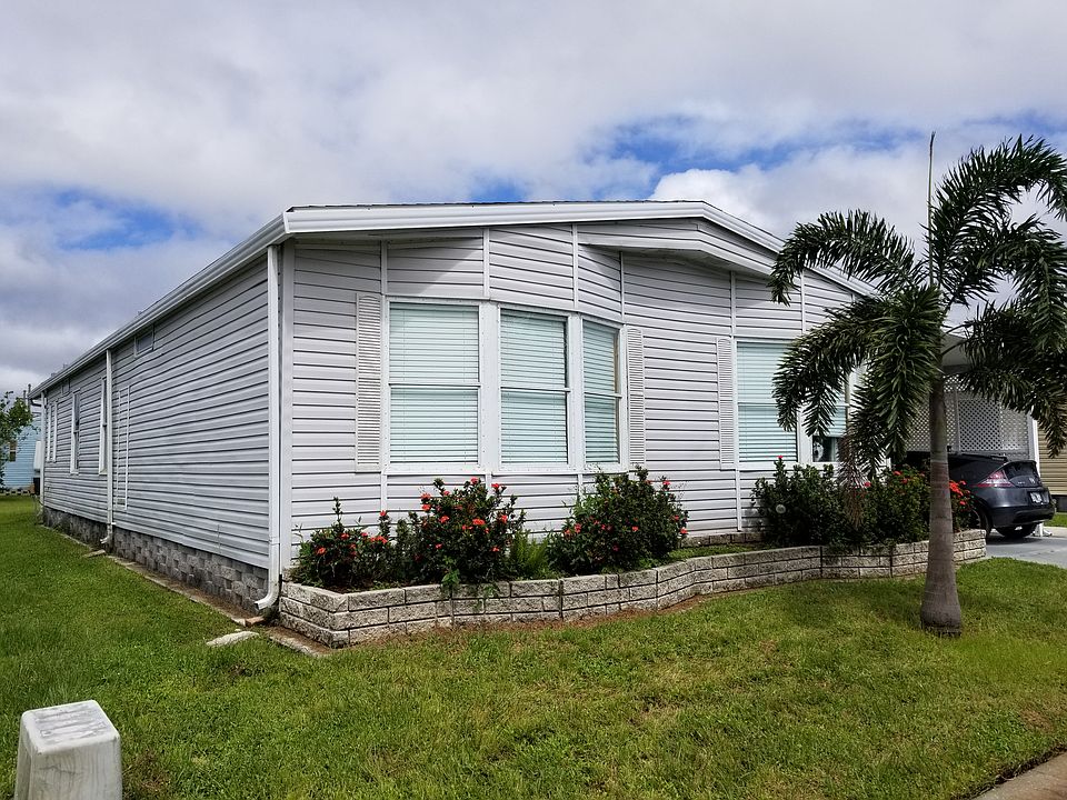 1st image of 523 Misty Ln