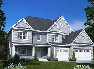 11 Crown Rd, Tyngsborough, MA 01879