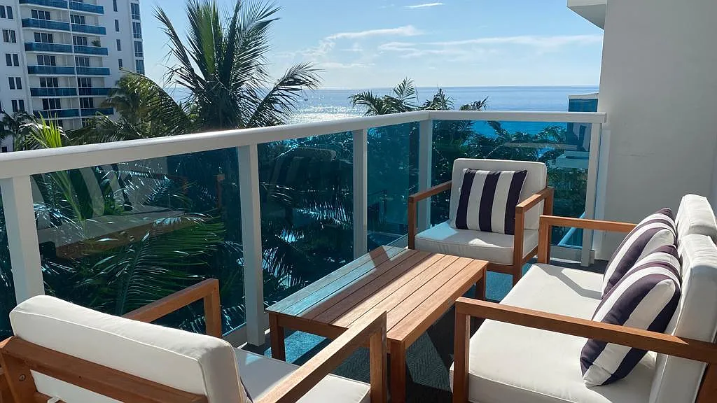 1 bed, 950 sqft, $7,800 — Photo 3