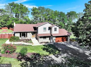 128 Old Ebenezer Rd, Lebanon, PA 17046