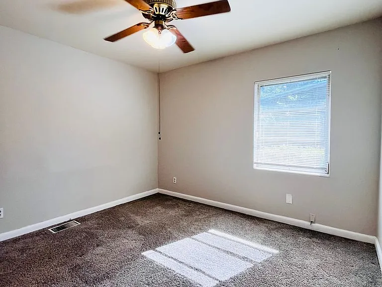 3117 Galimore Dr — Photo 15