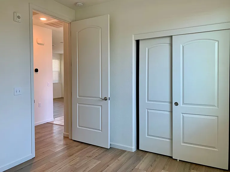 1900 Monroe Ct #100 — Photo 15