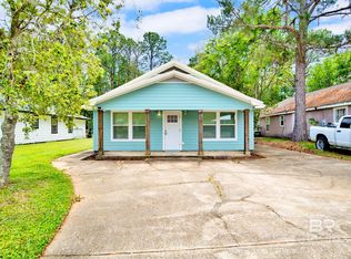 433 Palmetto Ct, Gulf Shores, AL 36542