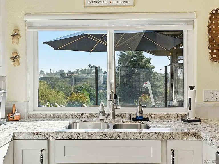 7773 Eagle Ridge Dr — Photo 16