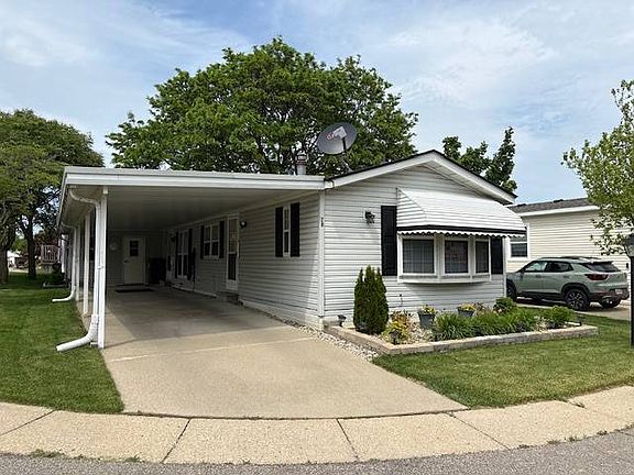 2nd image of 28 Quail St