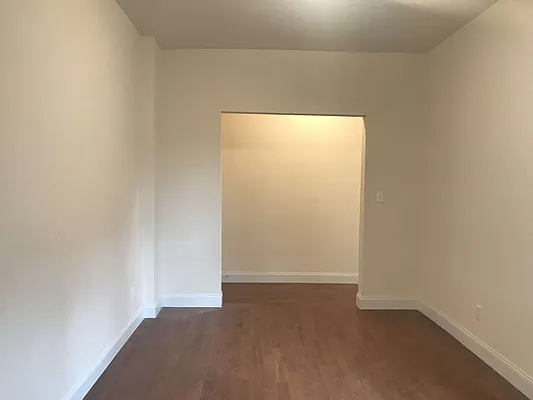 Rented by null | media 15