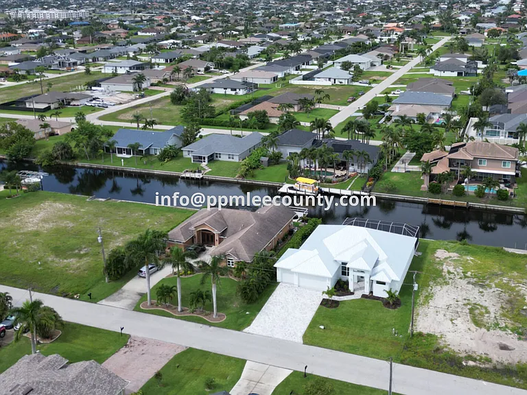 3818 SW 17th Ave — Photo 7