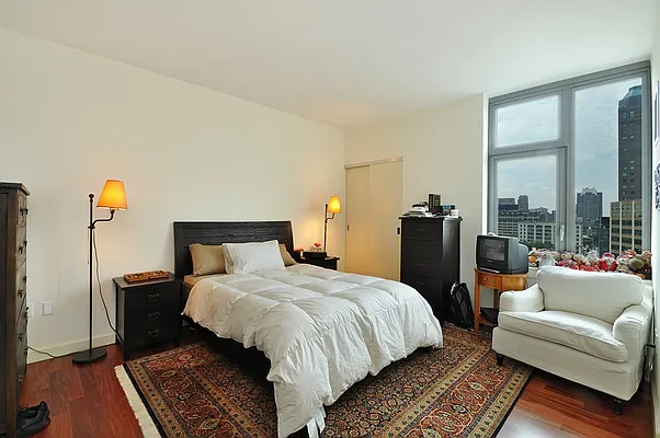 Rented by Corcoran | media 38