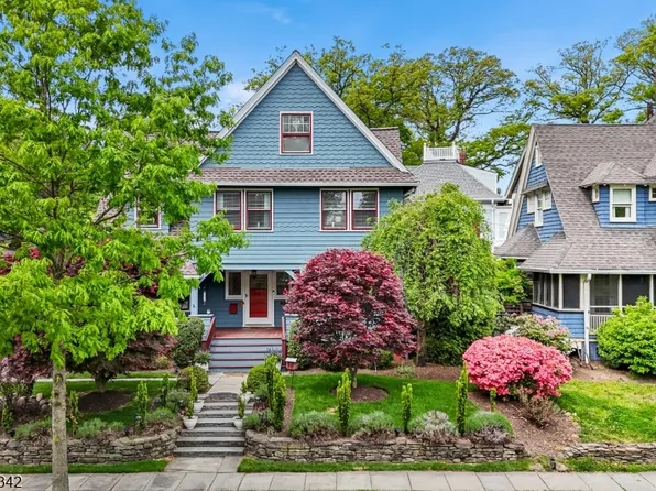 296 Ridgewood Ave, Glen Ridge Boro Twp., NJ 07028