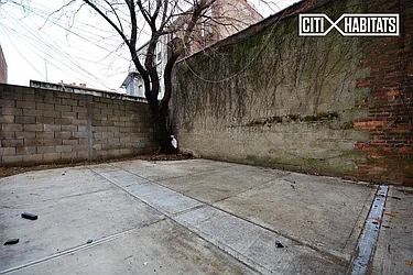 Rented by Citi Habitats