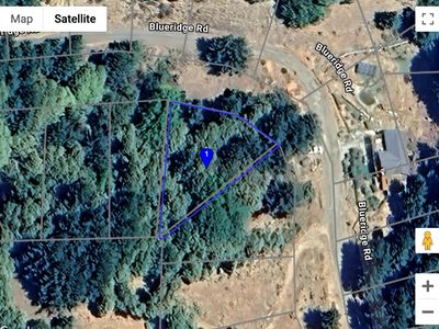 874 Blueridge Rd, Whitethorn, CA, 95589