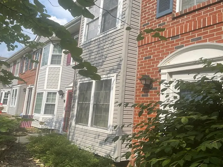 111 Irvine Turner Blvd — Photo 3