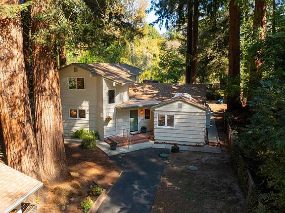3rd image of 114 Gail Dr