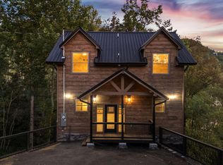 258 Brownsridge Rd, Gatlinburg, TN 37738