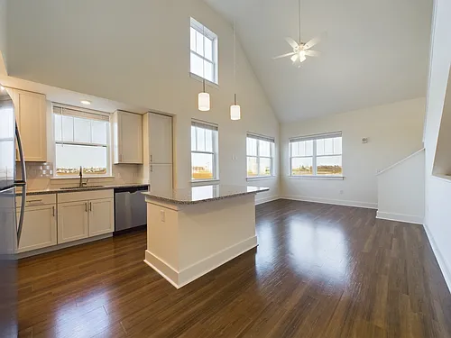 820 Wooden Way #15-202 Photo 1