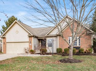 828 Elgin Cir, Pickerington, OH 43147