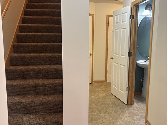 Garage Entry (Main LVL)