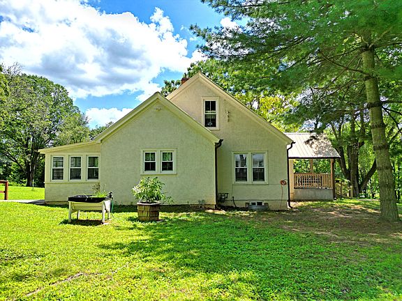 2nd image of 120 N Tobacco Avenue