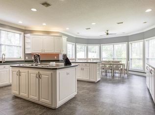3117 Coleman Cir, Waycross, GA 31501