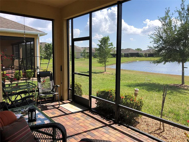 416 Castle Pines Ln — Photo 12