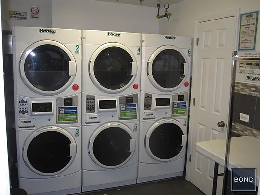 Rented by Bond New York | media 21