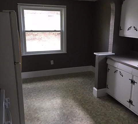 5th image of 547 E Archwood Ave