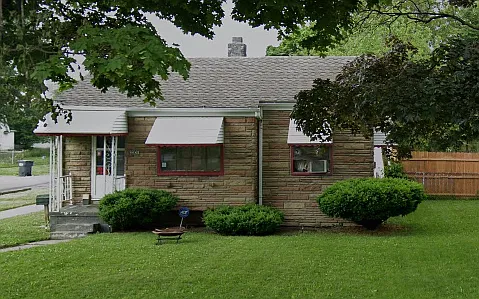 3301 Beaumont Dr