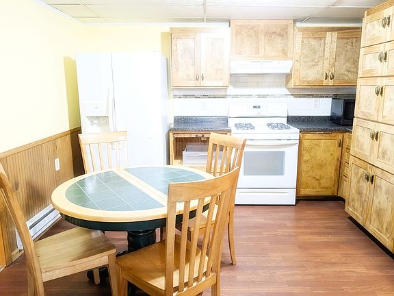 5th image of 771 McCutcheon Rd #B