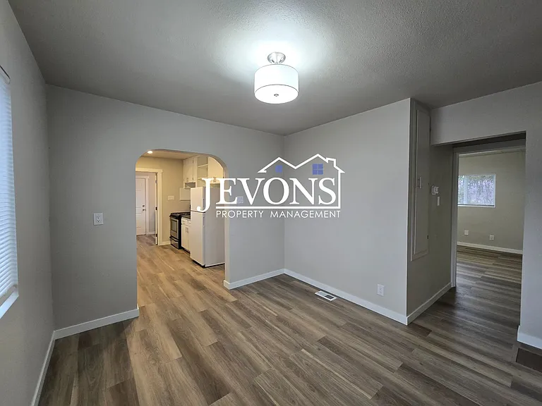 800 Hatton Rd — Photo 5