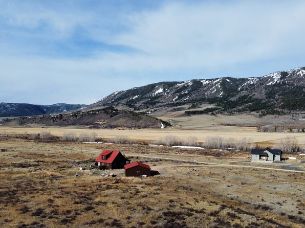 40 Six Bar East Rd, Centennial, WY 82055