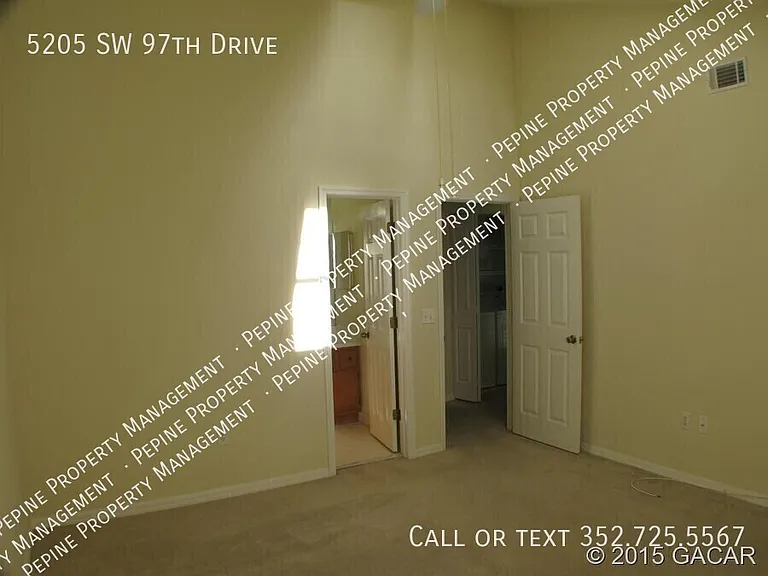 5205 SW 97th Dr — Photo 8