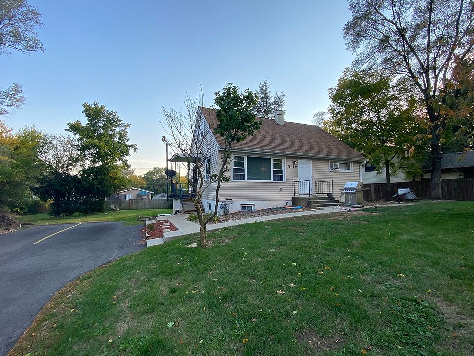 1st image of 28W625 Lester St #2-A