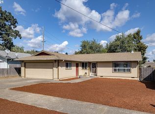 915 Barnes Ave SE, Salem, OR 97306