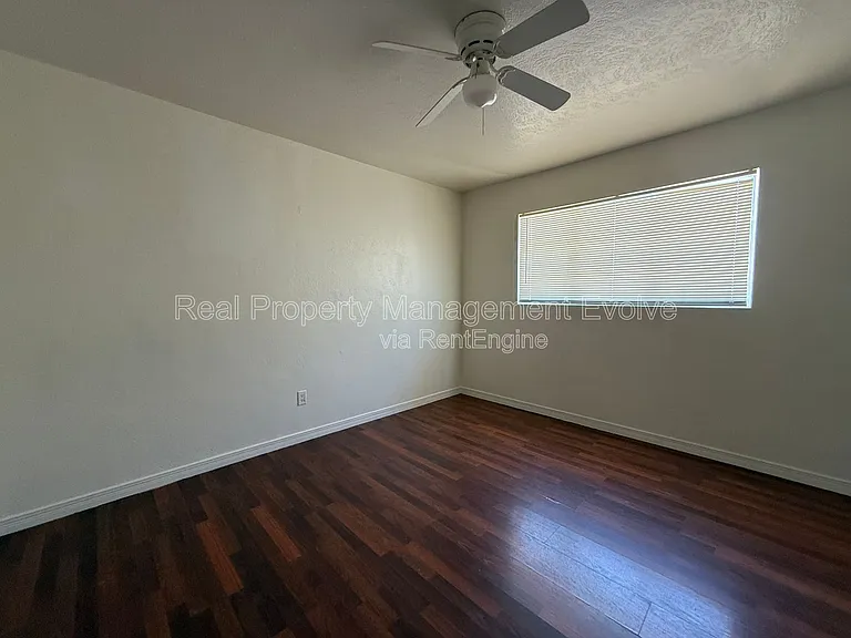 4021 W Berridge Ln — Photo 17