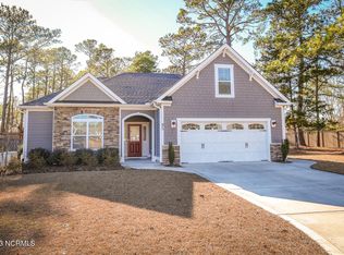 95 W Cloverfield Ln, Hampstead, NC 28443