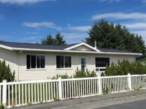 1411 Zentner St, Kodiak, AK 99615