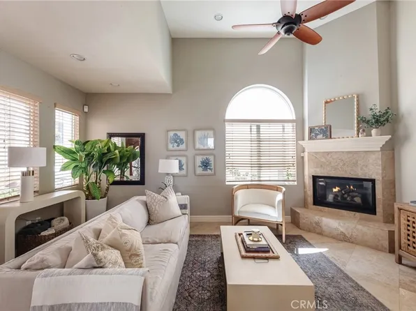 230 Ardmore Ave, Hermosa Beach, CA 90254