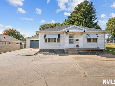 3812 N Division St, Davenport, IA, 52806