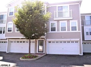 49 Bayside Dr, Somers Point, NJ